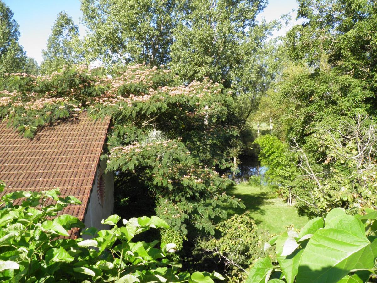 Chambre D'Hote D'Herisson Exterior photo