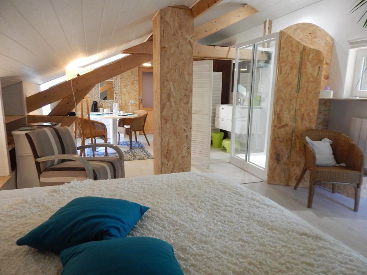 Chambre D'Hote D'Herisson Exterior photo